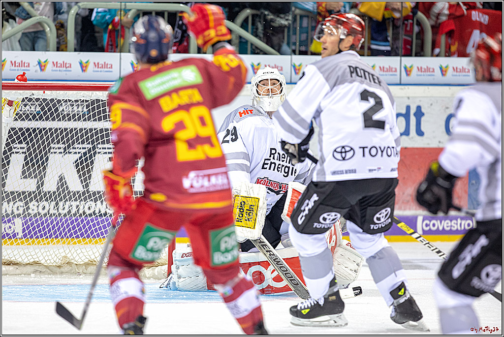 DEL; Duesseldorfer EG - Koelner Haie, 19.10.2018